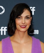 Morena_Baccarin_at_the_2024_Toronto_International_Film_Festival_2_(cropped).jpg