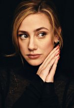 Lili Reinhart 4.jpg