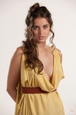 ana de armas.jpg