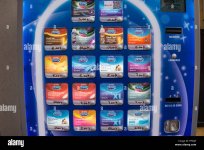 una-maquina-expendedora-de-variedad-de-preservativos-durex-pisa-toscana-italia-ppx4jf.jpg