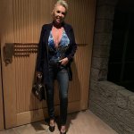 2020-12-01 21.31.10 2454918145943828839_12123098576.jpg