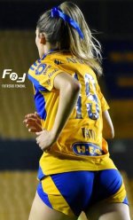 Tatiana Flores 9.jpg