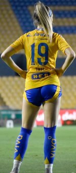 Tatiana Flores 11.jpg