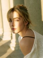 publi. “𝐋𝐮𝐦𝐢𝐧𝐨𝐮𝐬”- a light that doesn’t merely illuminate, but dances in the air. ✨ @arm (2).jpg