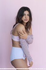 Priyanka Chopra 2UZuJCG (7).jpg