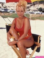 pamela-anderson_1193.jpg
