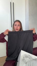 redvid_io_it_s_impossible_for_clara_to_hide_her_big_bunda (4).jpg