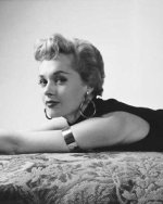 tippi hedren por milton greene.jpg