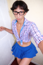 Selfie de persona con estilo urbano.png