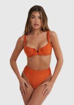 cabane_swimwear_bikini_greta_terra_1_123e52b4-12a6-4fbb-9b45-903645b1f1a2-183640.jpg