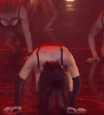 Kira Miro - ElHormiguero_111021 (18).gif