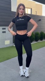 vlcsnap-2026-04-07-15h11m18s611-noelia99 (26).jpg