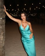 Cae el sol, pero sube la energía con ellas 🩵 2.jpg