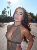 BIBERCHELLA_DAY2_creo_que_nunca_me_he_sentido_tan_guapa_448 (3).jpg