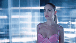 Lily James 01.gif