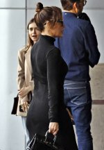 Jennifer_Lopez_Out_in_Los_Angeles_11-16-2023__19_.jpg