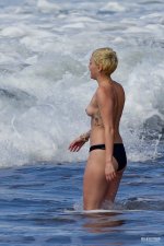 Miley Cyrus 074.jpg