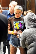 Miley Cyrus 103.JPG