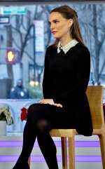 Natalie_Portman_at_The_Today_Show_in_NY_11-28-2023__2_.jpg