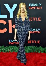 Katherine McNamara 1.jpg