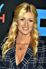 Katherine McNamara 6.jpg