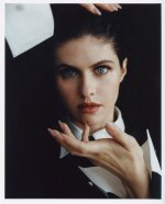 Alexandra_Daddario_Numero_NL_AS_06-copy.jpg