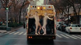Emma Stone - Fully naked in NY - SNL_2.jpg