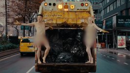 Emma Stone - Fully naked in NY - SNL_11.jpg