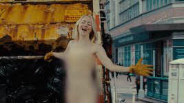 Emma Stone - Fully naked in NY - SNL_12.jpg