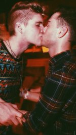 bacio50.jpg