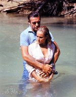 10633654_722637797_drno_still_022_x_122_681lo.jpg