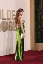 taylor-swift-en-los-globos-de-oro-2024.jpg