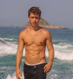 cute-shirtless.jpg