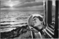 California 1955 by Elliott Erwitt Magnum Photos.jpg