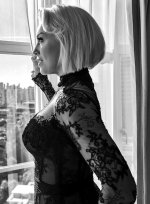 Hannah Waddingham 04.jpg