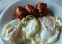 Huevos con chorizo.jpg