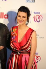 10763553_laura_pausini_pre-cad-100_04.jpg