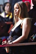 Rihanna05.jpg