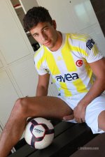 9240559_rene_fratmen_1.jpg
