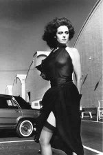 Helmut Newton - Sigourney Weaver 2.jpg