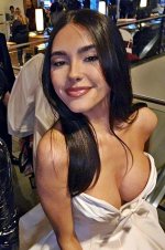 Madison Beer 07.jpg