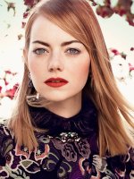 Emma Stone (3).jpg