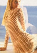 568379812_CLAUDIASCHIFFER_PIC03_123_77lo.jpg