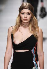 hadid-gigi-089.jpg