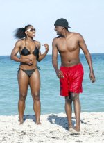 05808_serenawilliams3_122_938lo[1].jpg