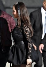 selena8.jpg