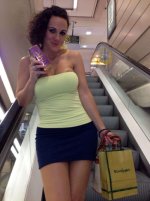 13971175_rocio-pena-de-compras.jpg