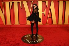 irina-shayk-attends-the-2024-vanity-fair-oscar-party-hosted-news-photo-1710130290.jpg