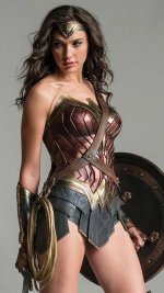 Gal-Gadot-hottest-sexiest-photos-horrornews.net-2.jpg