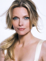 Michelle Pfeiffer1.png